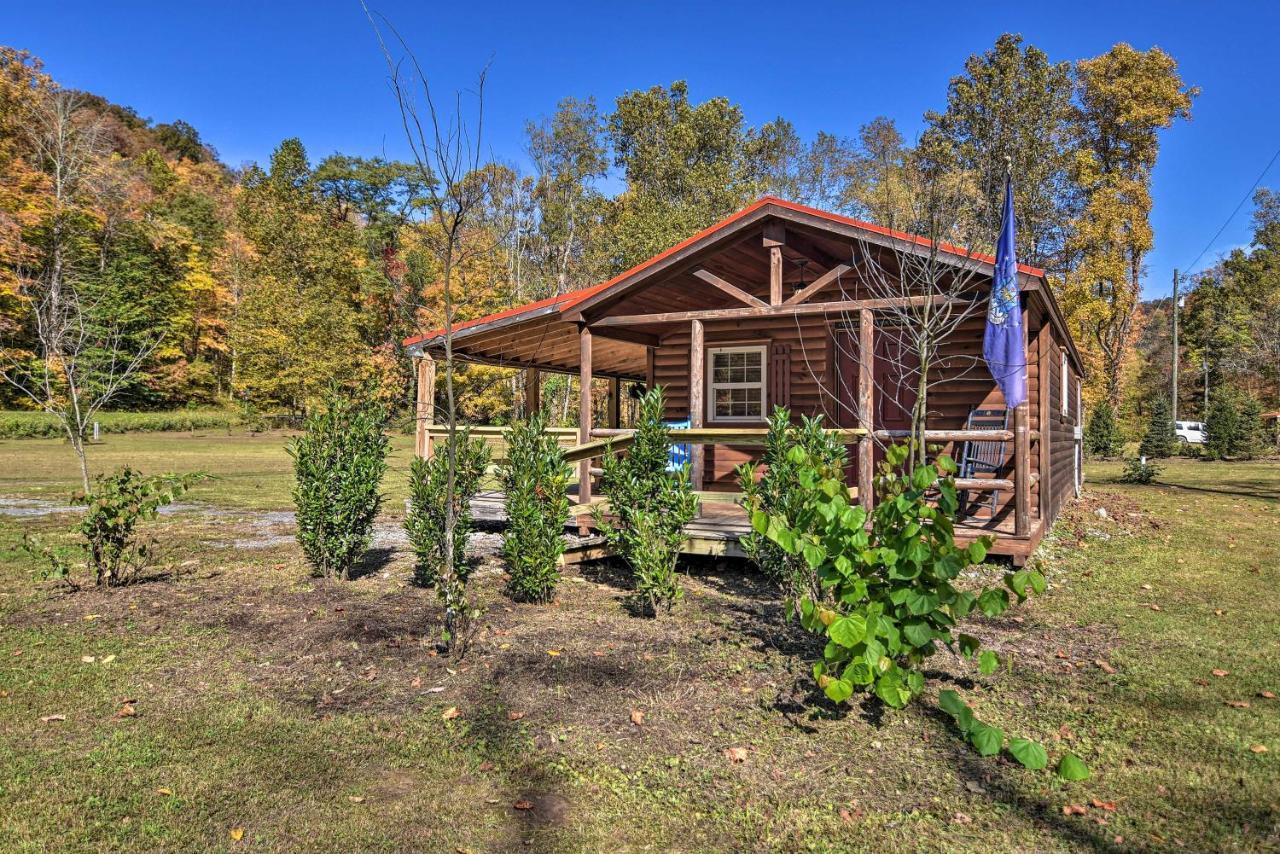 Pet-Friendly Cabin With Fire Pit And River Access! Parsons Екстериор снимка
