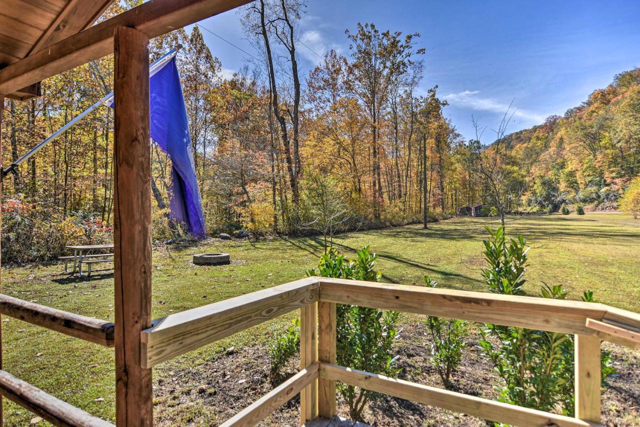 Pet-Friendly Cabin With Fire Pit And River Access! Parsons Екстериор снимка